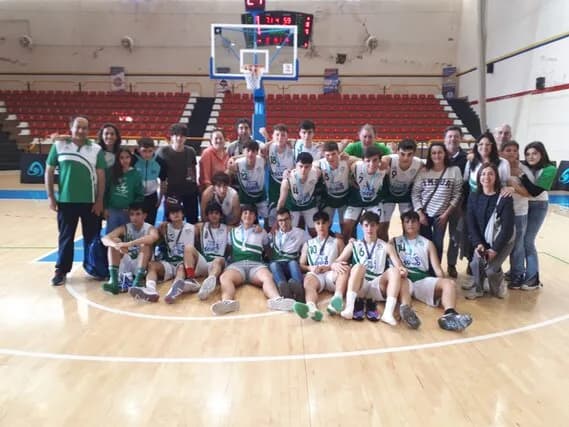 Portada: Tras realizar un gran campeonato, el equipo junior cae derrotado en cuartos