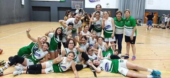 Portada: El mini femenino iguala la semifinal frente a SD Candray. habrá tercer partido !!!!!!!!