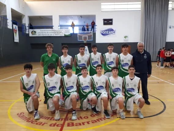 Portada: Crónica del partido cadete ADESA-San Felipe Neri